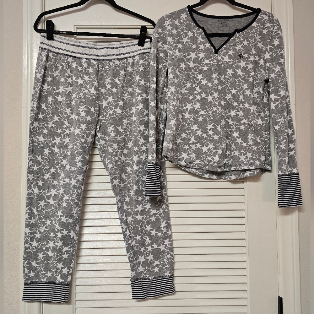 Tommy Hilfiger - Grey & White Star & Stripe Pant & Top Pajama Set